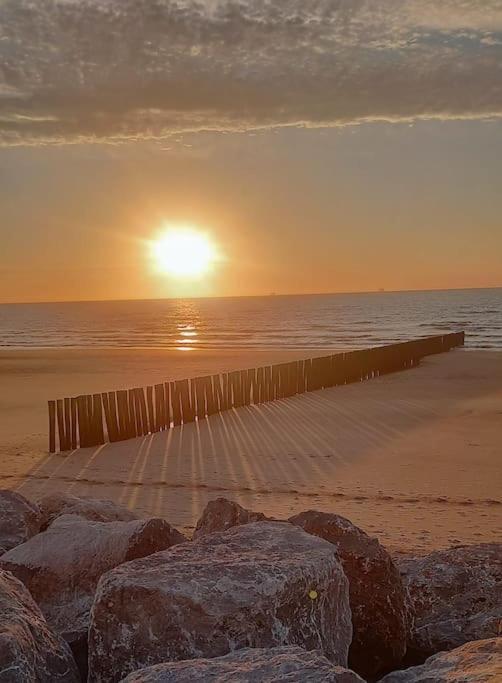 Le Clemenceau Appart-Calais Nord-Balcon-Plage 外观 照片